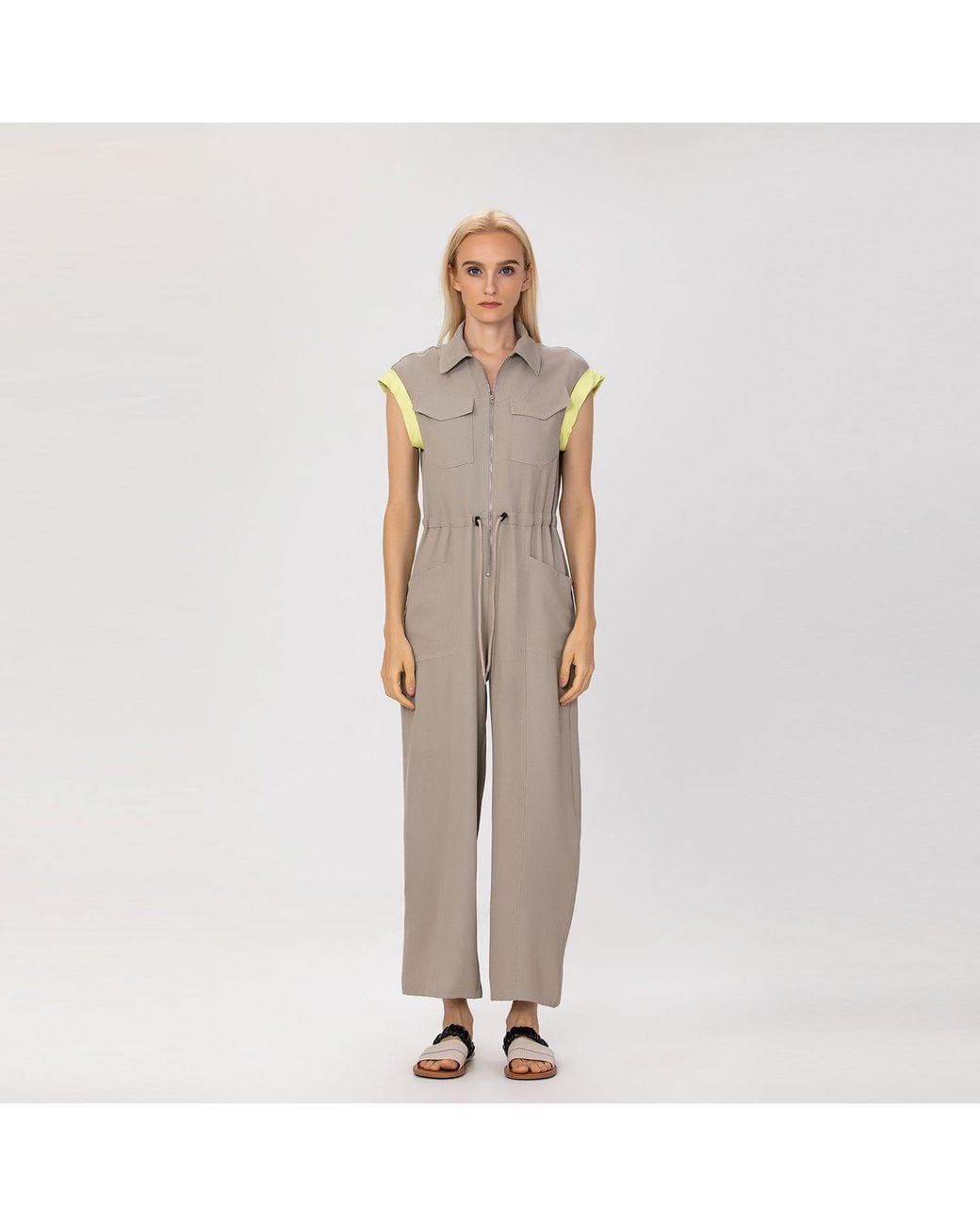 Smart and Joy Gray Sleeveless Shirt Collar Jumpsuit With Belt