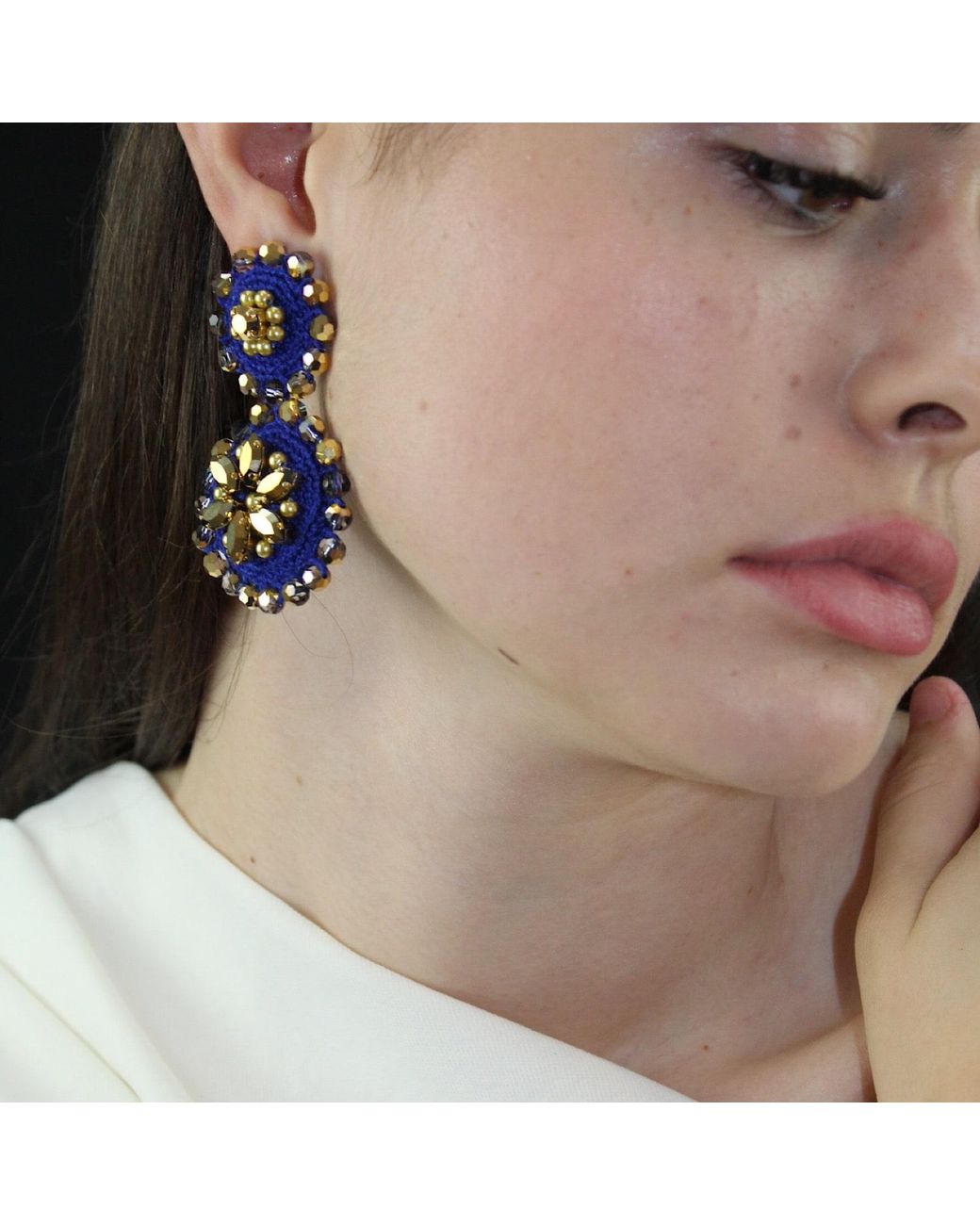 PINAR OZEVLAT Blue Flower Drops Sapphire