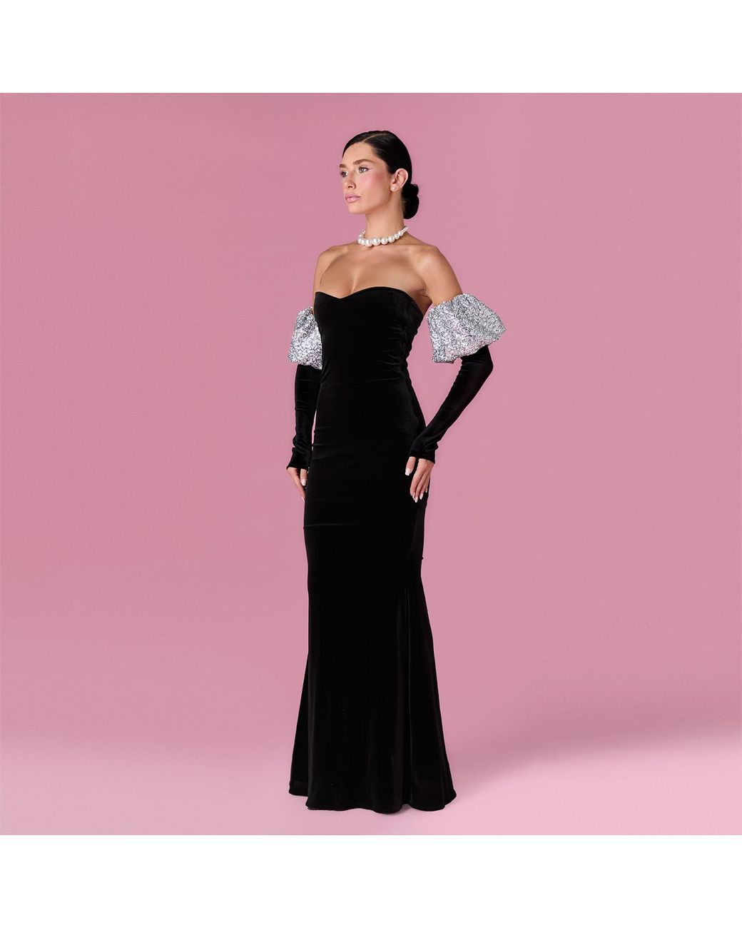 Nur Karaata Black Anastelle Gown