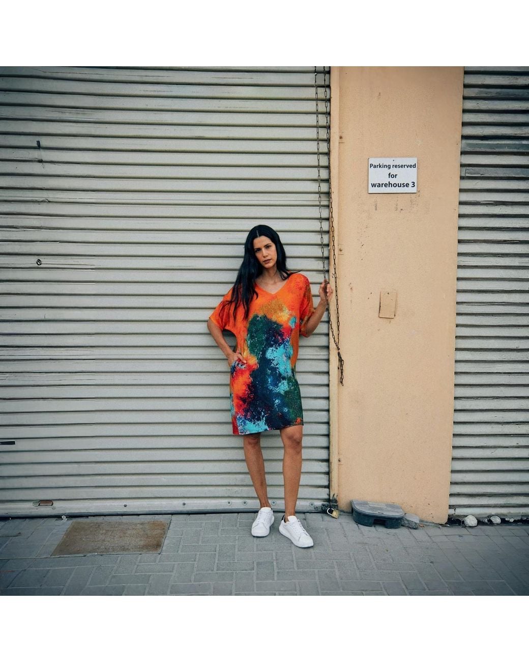 DHARA SHETH DUBAI Orange Canvas & Chaos Abstract Print Short Kaftan Dress