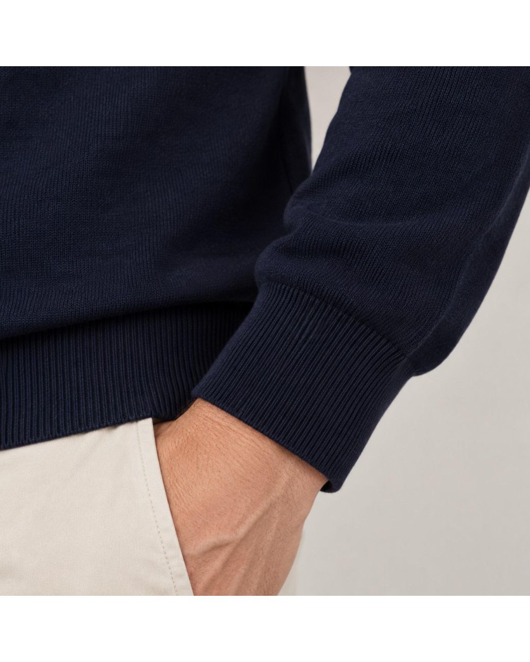 Nuvv Collection Blue V-Neck Merino Wool Sweater – Premium Italian Yarn