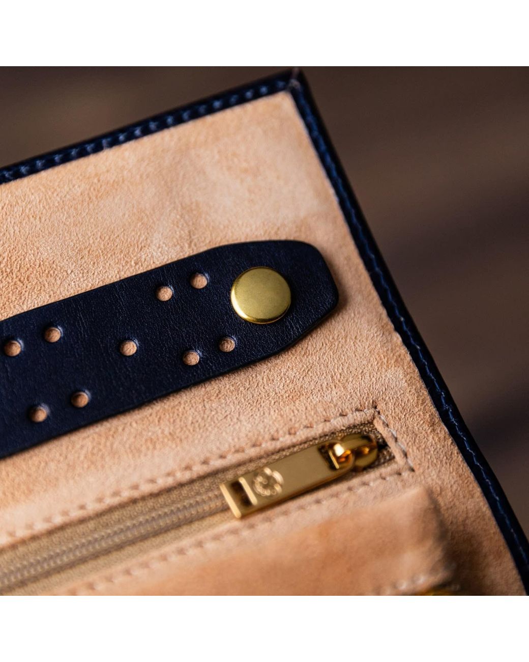 Time Resistance Blue Leather Jewelry Case
