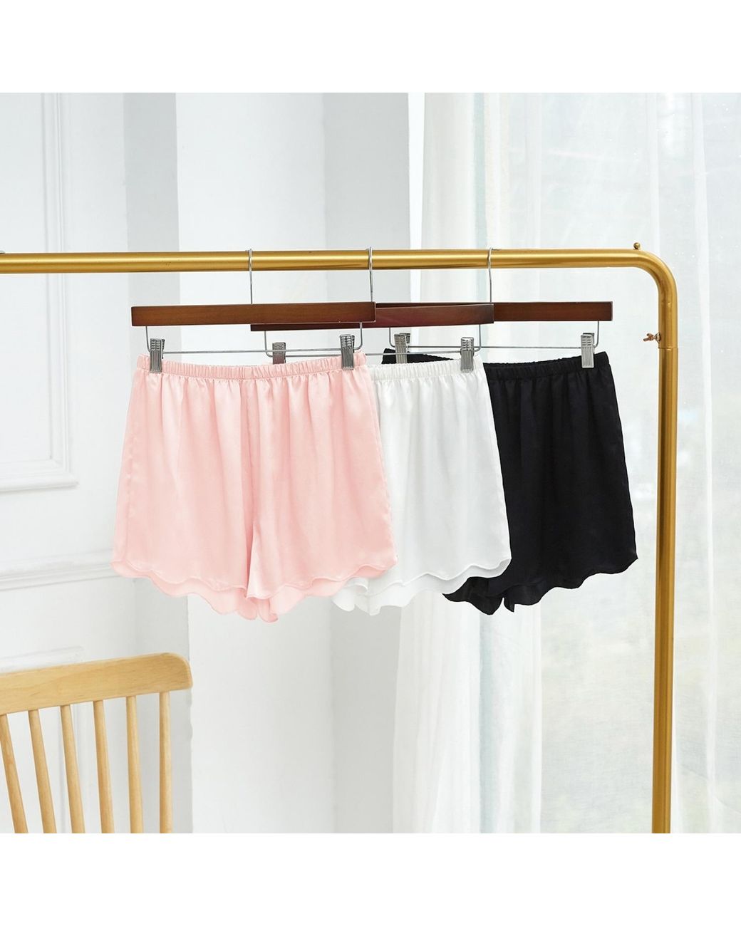 Soft Strokes Silk Pink Pure Mulberry Silk Powder Camisole And Scalloped Shorts Set