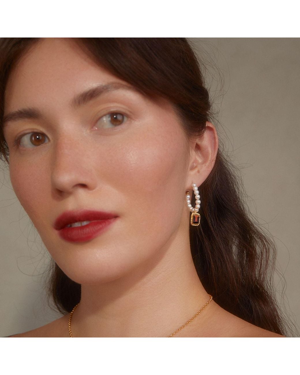 Vintouch Italy Metallic Luccichio Garnet And Pearl Hoop Earrings