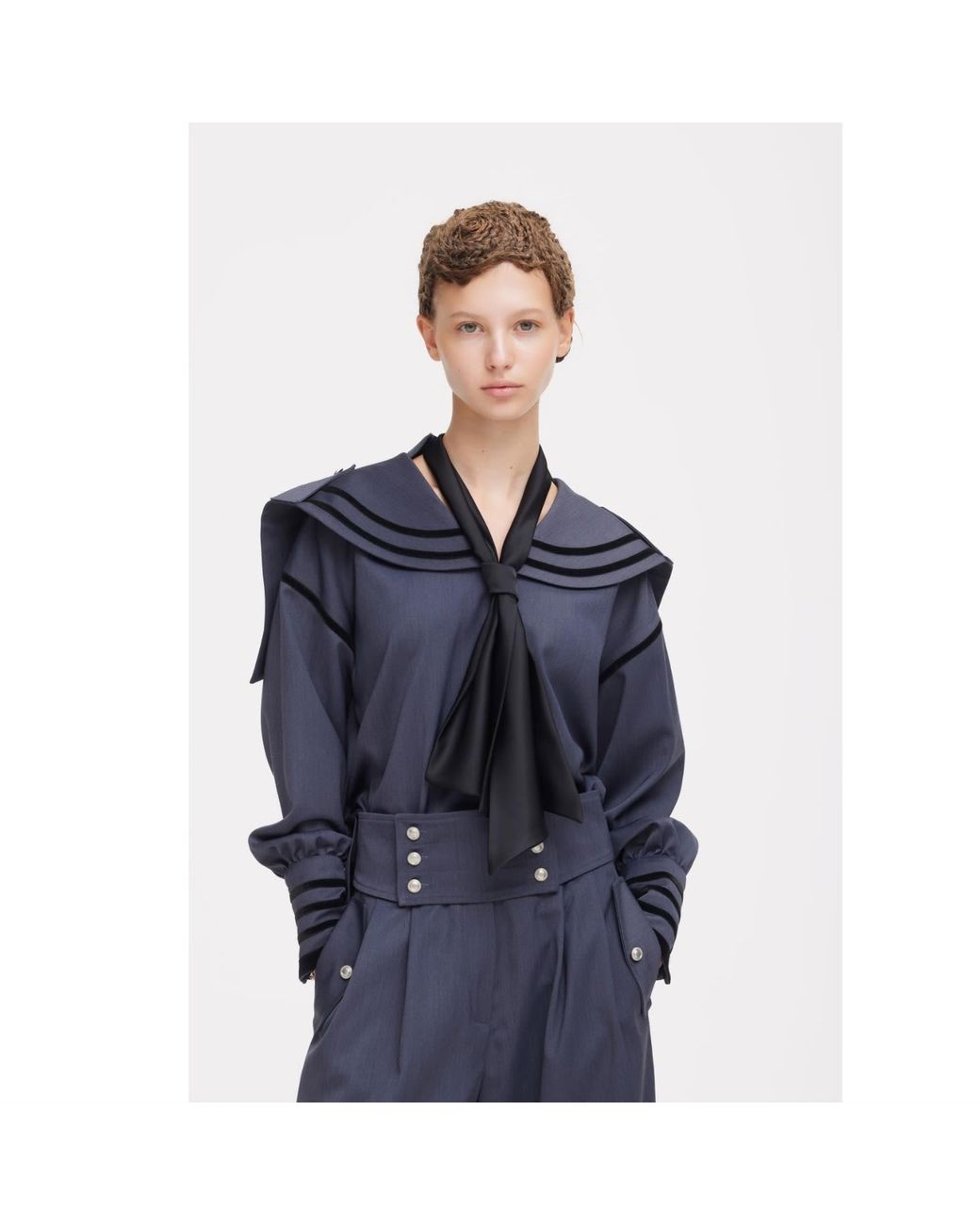 Julia Allert Blue Contrast Piping Sailor Collar Tie Front Blouse –