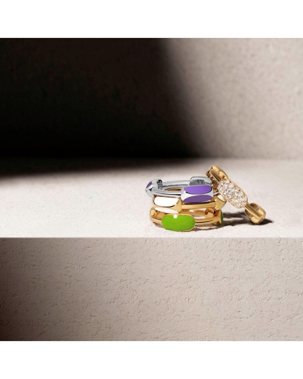 Arte Madrid Yellow Toggle Pillow Dome Ring