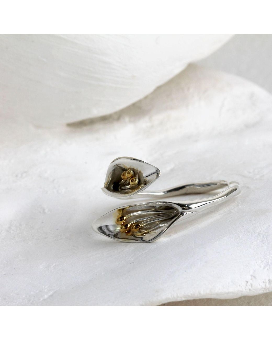 Isla Silver White Adjustable Calla Lily Ring
