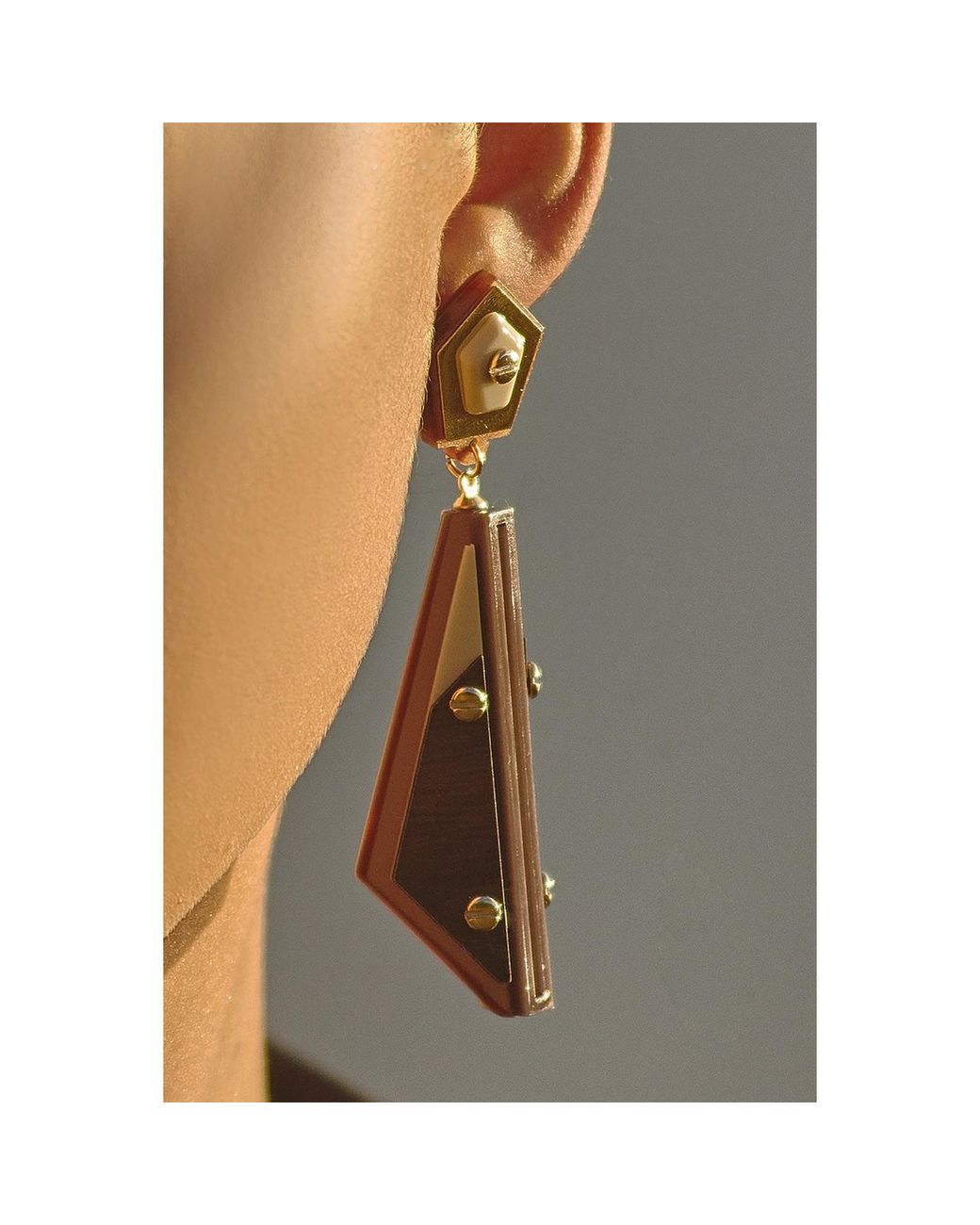 Gissa Bicalho Metallic Acrylic Handmade Earring Tower