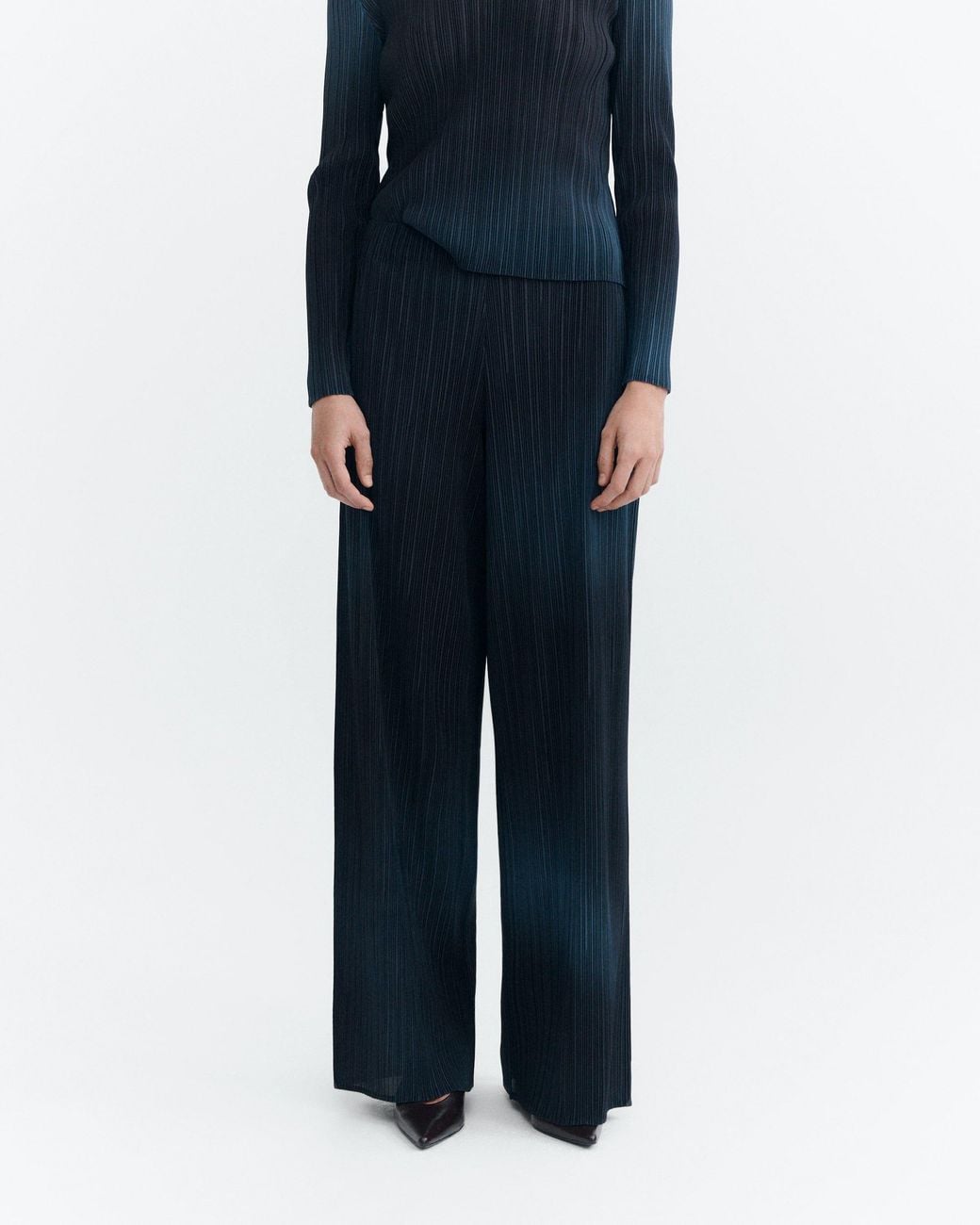 Thinking Mu Blue Whisper Maro Pleated Trousers