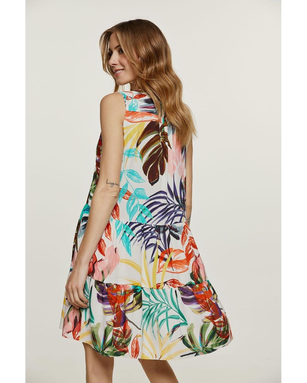 Conquista Natural Neutrals Ecru Leaf Print Sleeveless Dress