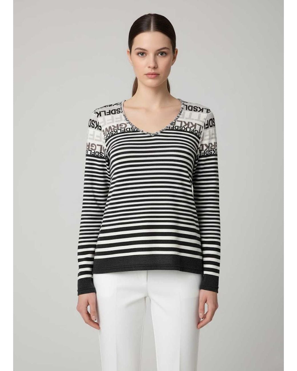 Conquista Black Modern Monochrome Striped Knit Top