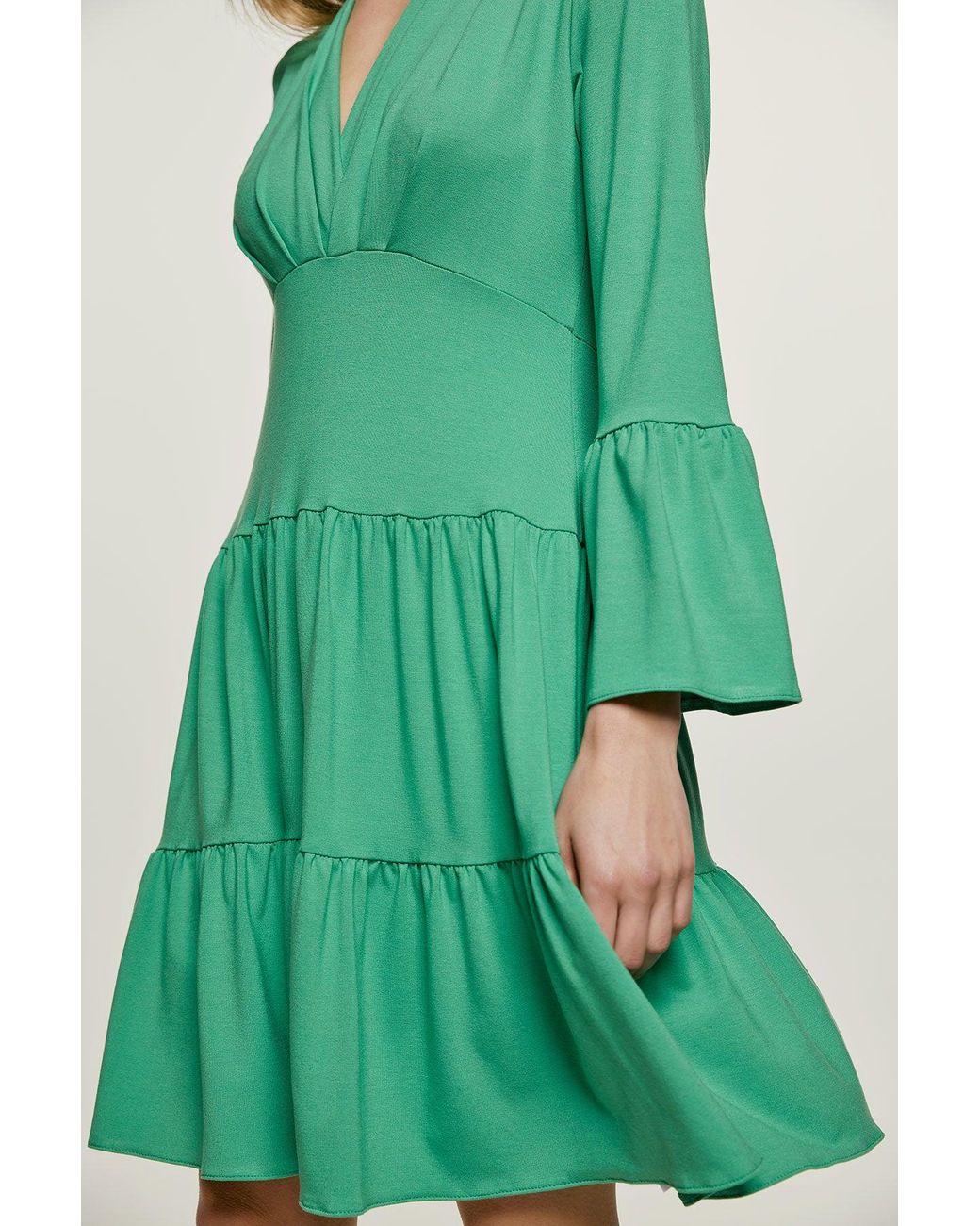 Conquista Green Jersey Tiered Dress