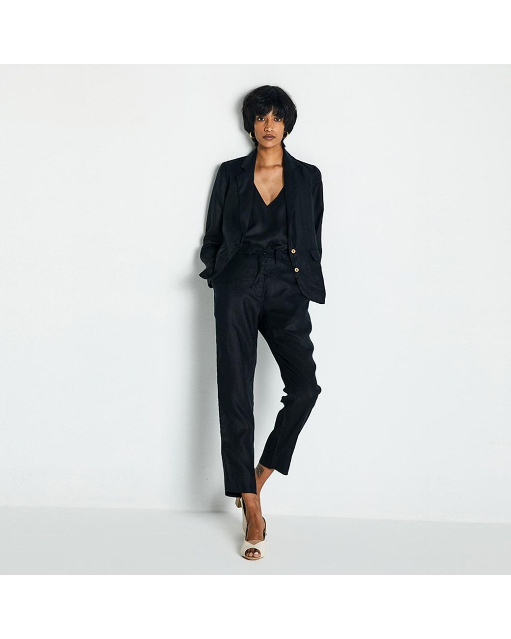 REISTOR Black She's Everything Blazer