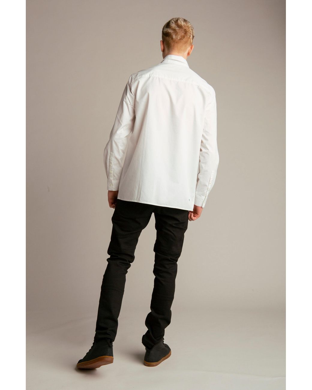 Reet Aus White Regular Fit Shirt For for men