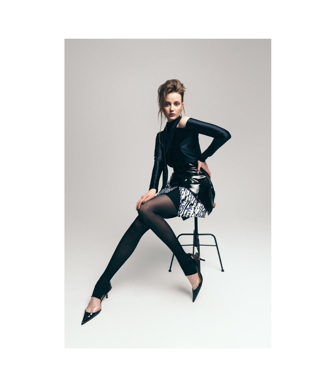 Julia Allert Black High-Waisted Multi-Layered Mini Skirt With Patent Belt Liliac