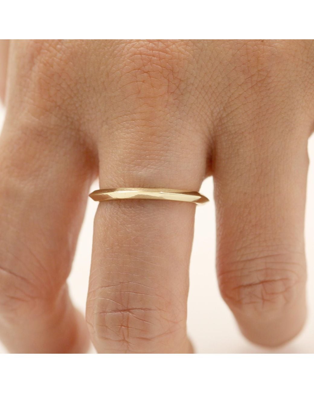VicStoneNYC Fine Jewelry Metallic Refined Ridge Band