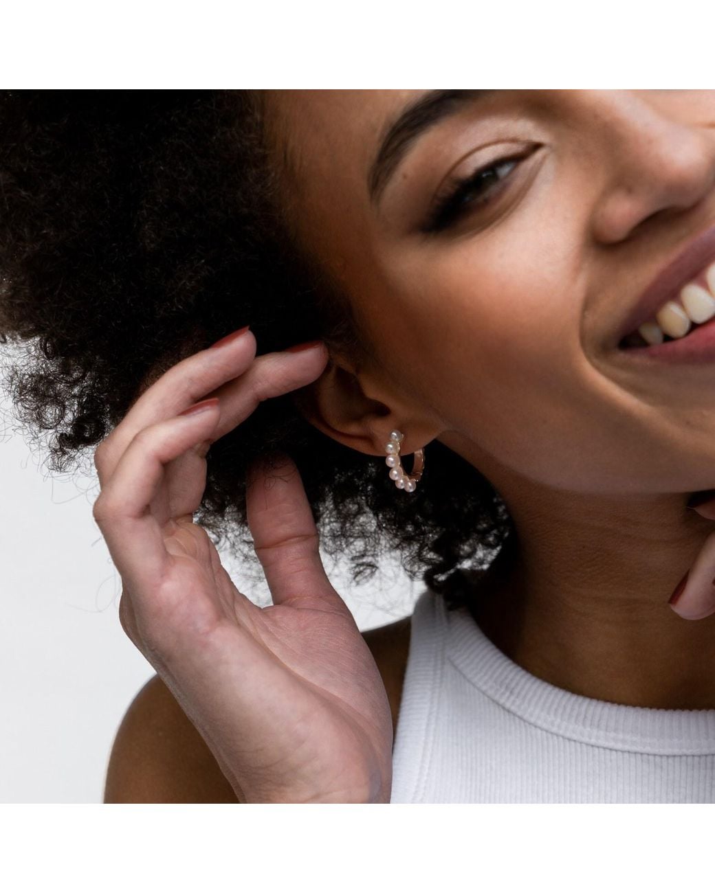 Dower & Hall Metallic Medium Luna Pearl Huggie Hoops