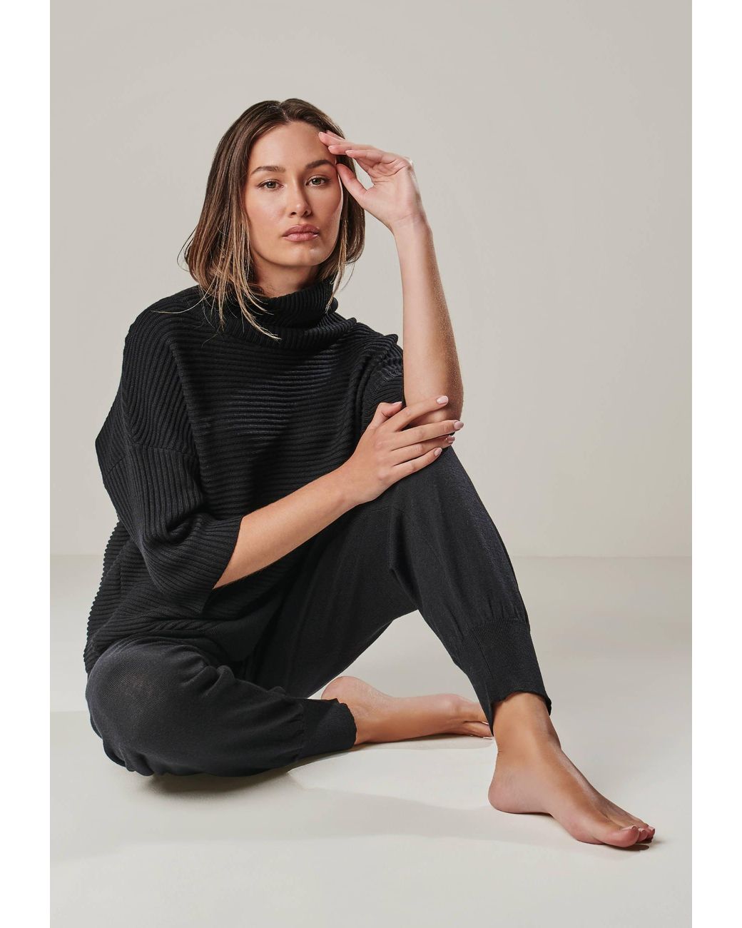 YOU LOOK PERFECT Blue Pullover Bailey, Merino Asymmetric Turtleneck Pullover