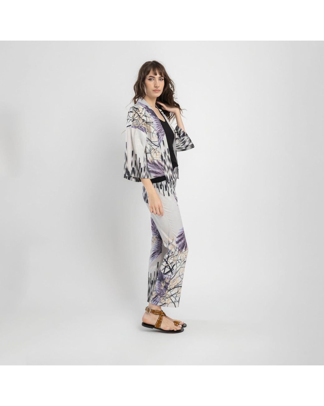 ARTISTA Blue Rizz Cropped Kimono