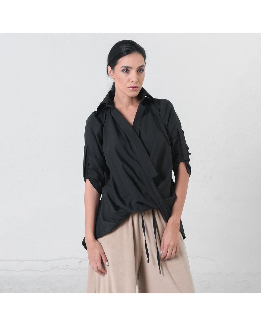 Metamorph Black Oversize Shirt With Belt