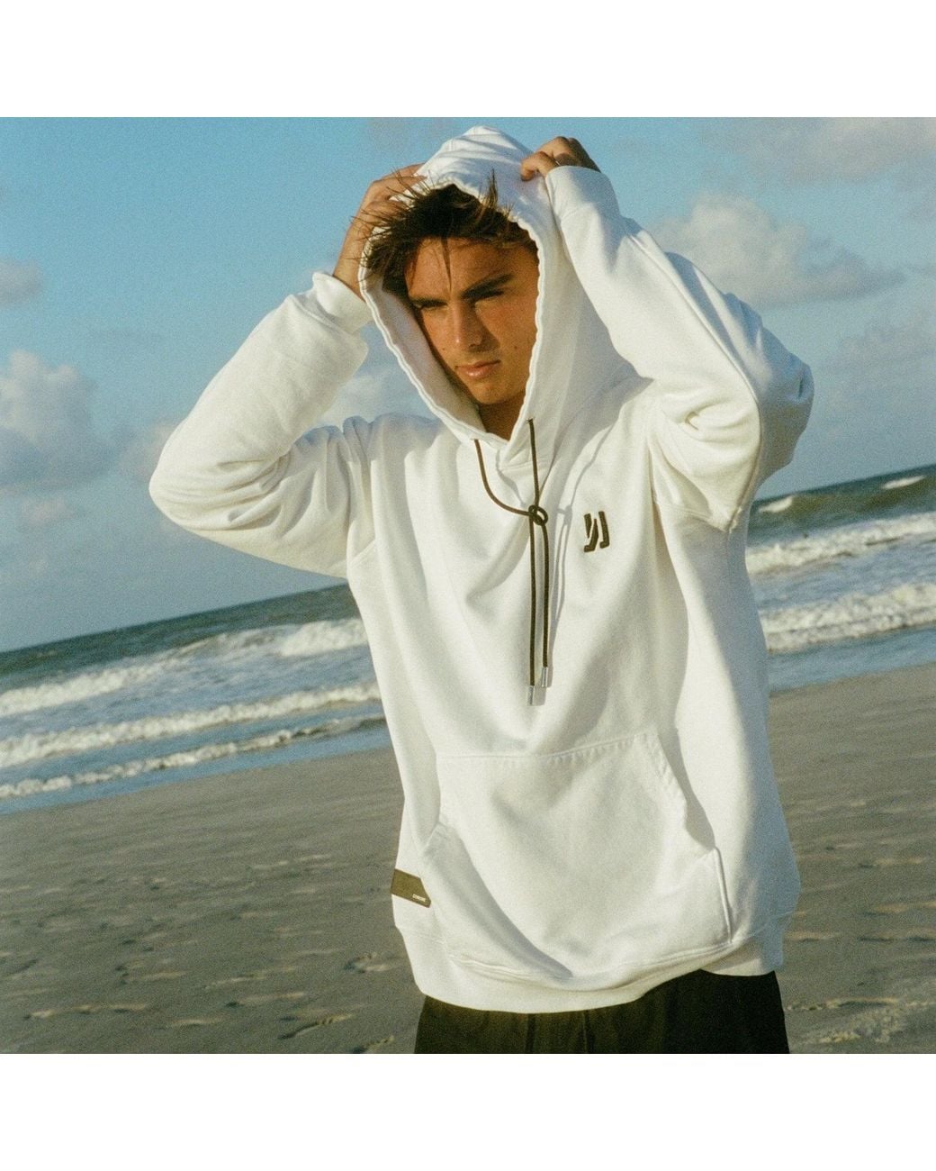 Comune White Luka Hoodie for men