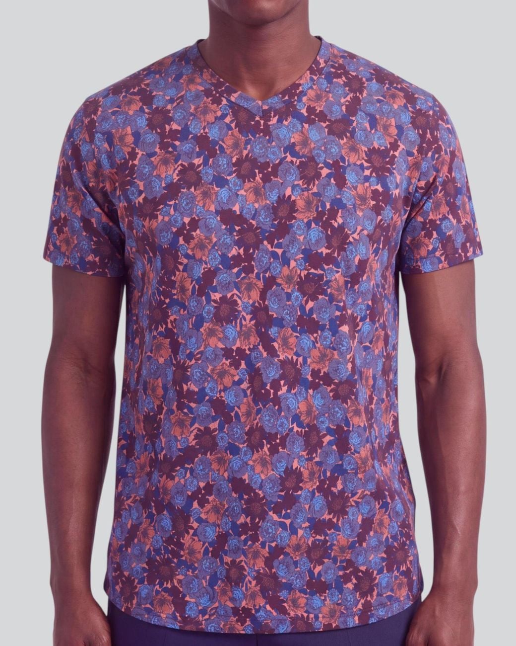 Lords of Harlech Blue Maze Ternberg Floral Amber Stretch Cotton V-Neck Tee for men