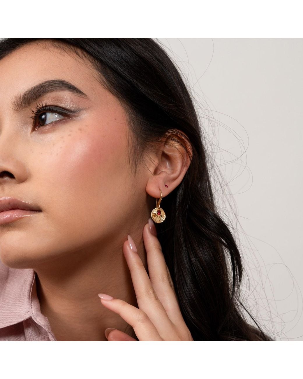 Dower & Hall Metallic Hammered Disc & Garnet Array Drop Earrings