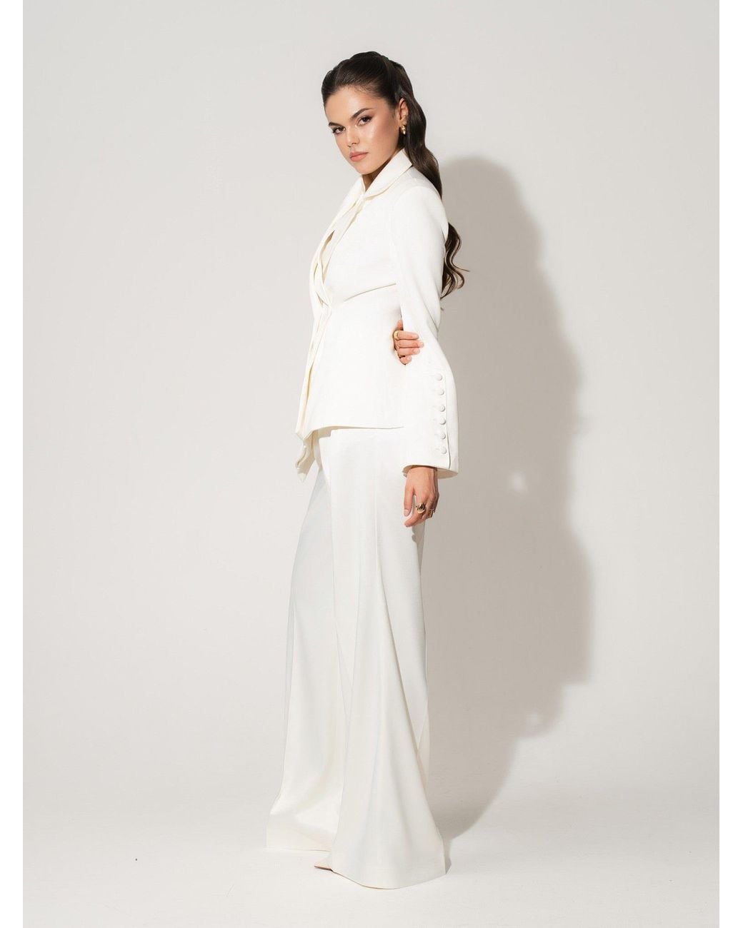 Tia Dorraine White Modern Power Tailored Asymmetric Suit – Pearl