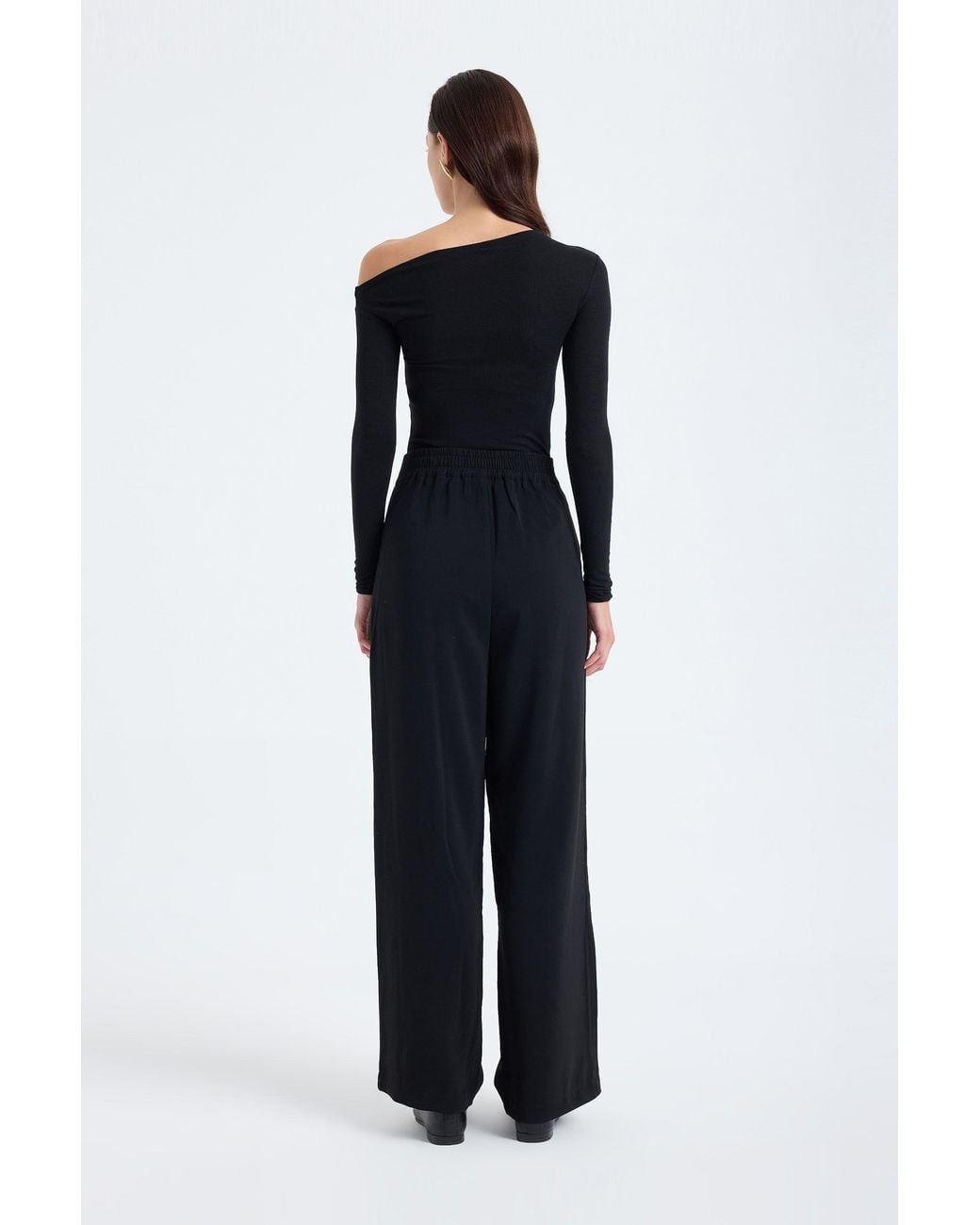 Monlicia Black Elara High Waist Pleated Trousers –