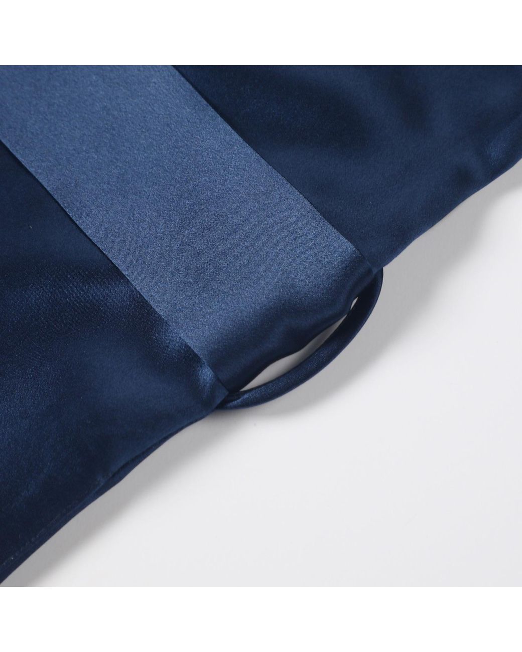 Soft Strokes Silk Blue Pasithea