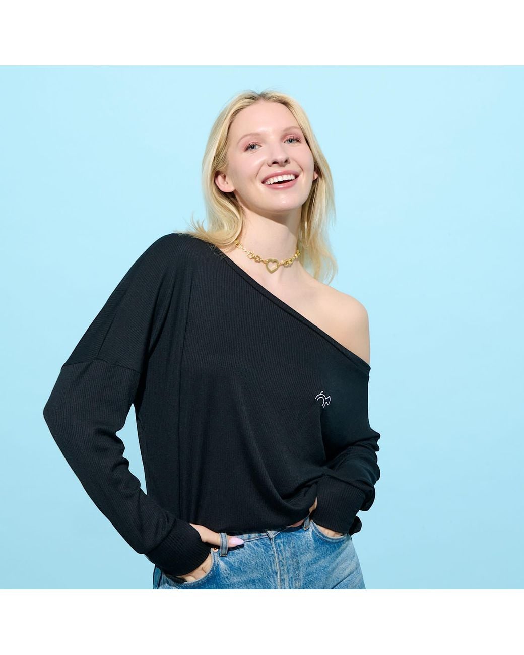 Cloud Haven Black Off The Shoulder Relaxed Logo Tee