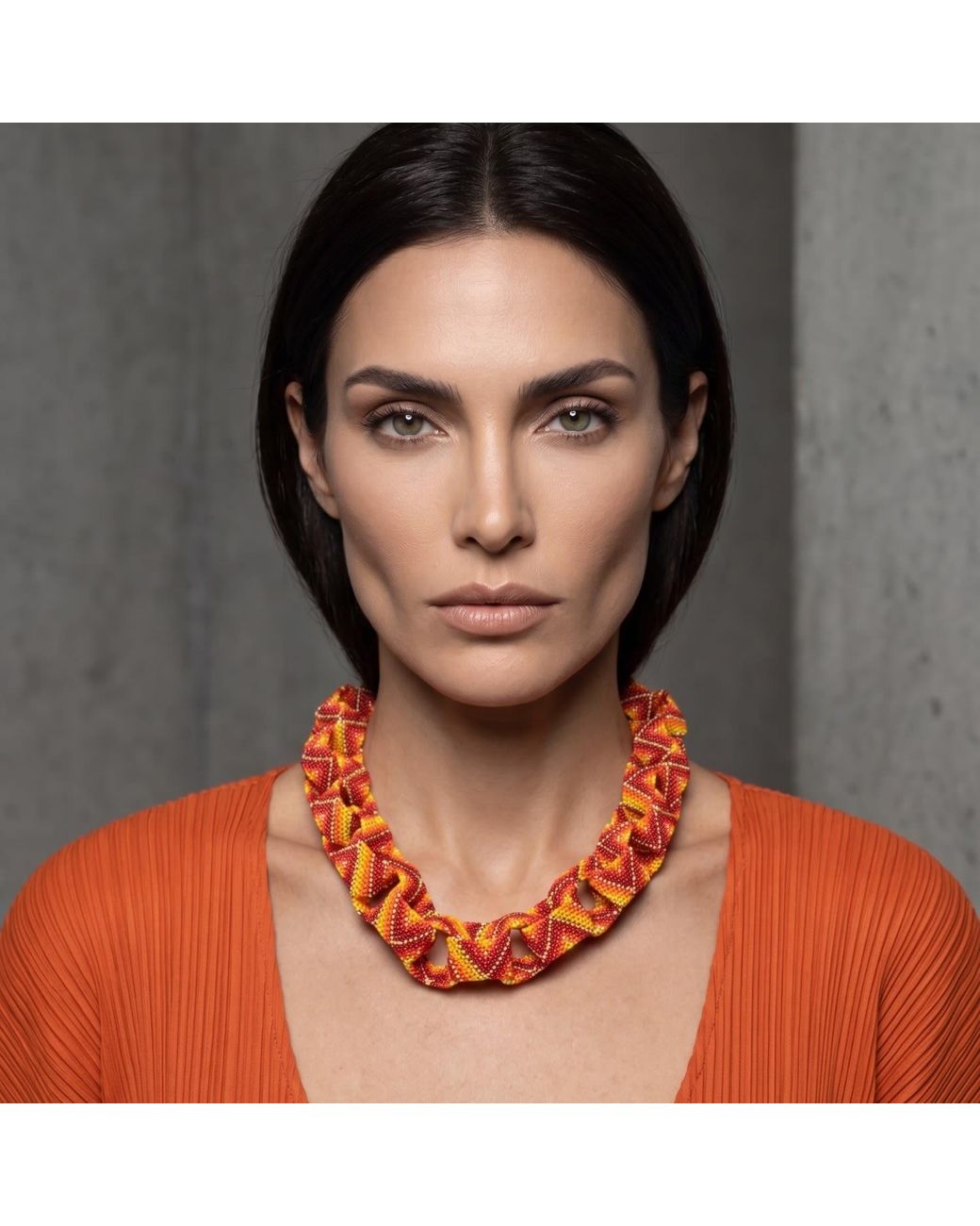 Iliana Arrazola Red Bold Chunky Link Necklace, And, Glass Beads, Beaded Jewelry