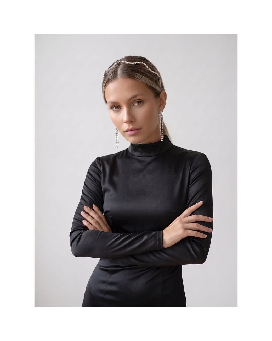 2KStyle Metallic Snake Wavy Crystal-Embellished-Tone Headband