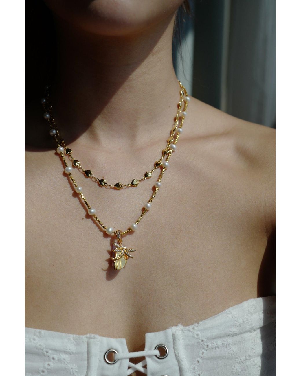 Freqnc Atelier Metallic Cassie Natural Freshwater Pearl Necklace