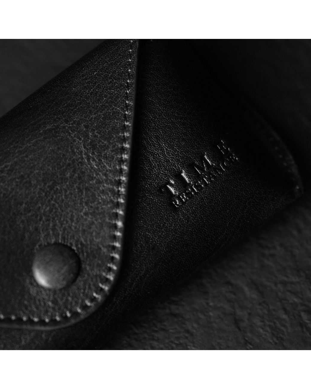 Time Resistance Black Leather Glasses Case For