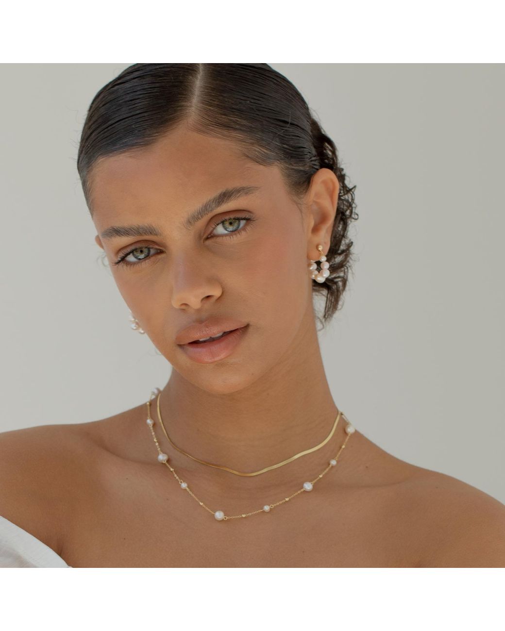 Arctic Fox & Co. Metallic Pearl Link Hoop Earrings