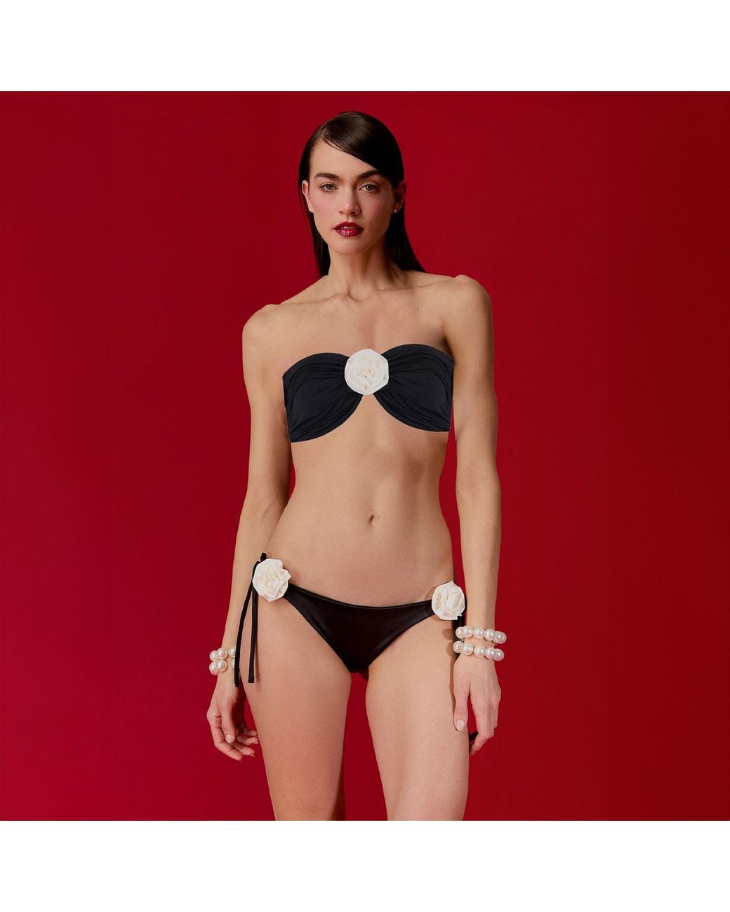 Nur Karaata Black Grace Bikini
