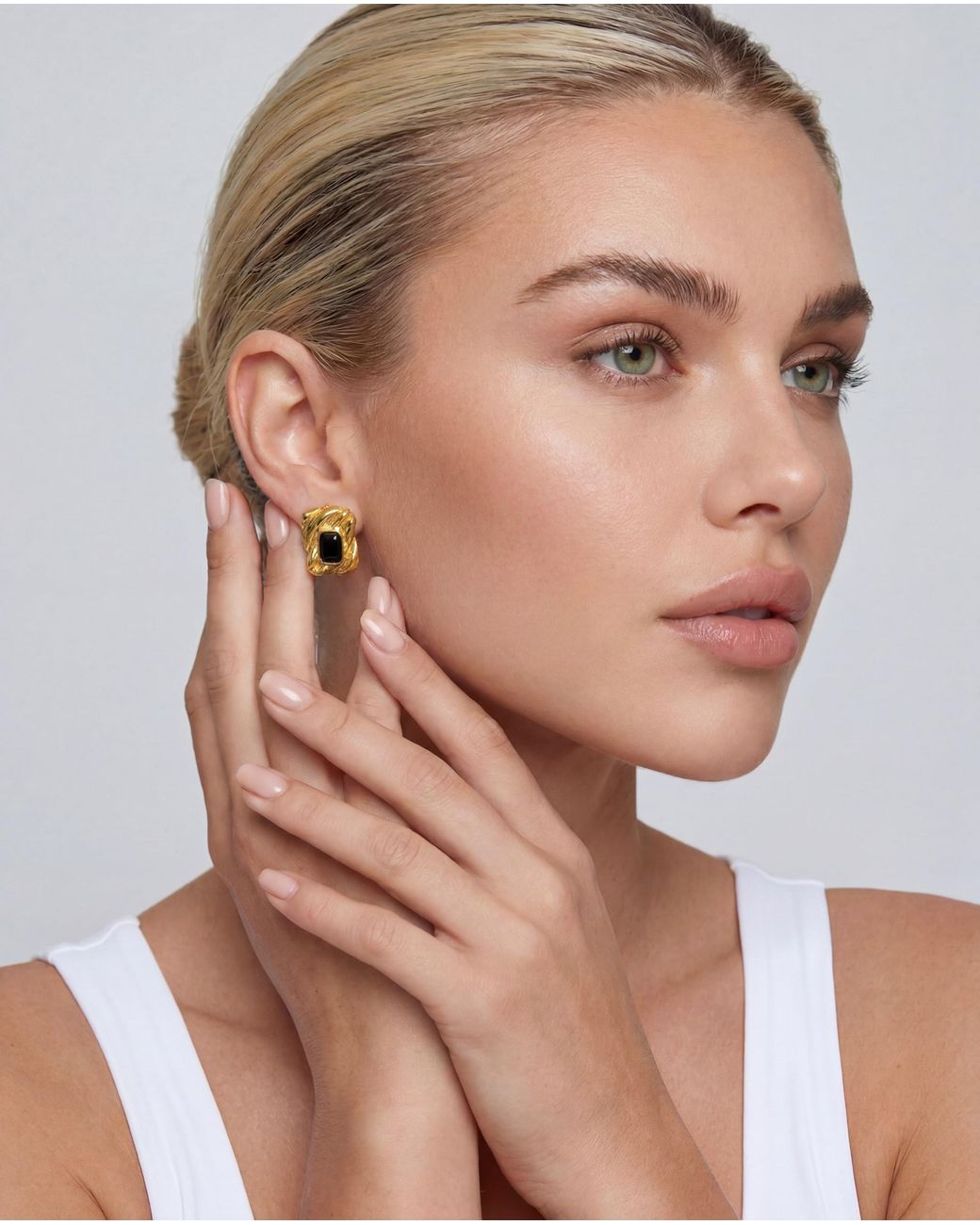 Elk & Bloom Metallic Chunky 14K Molten Wave Stud Earrings