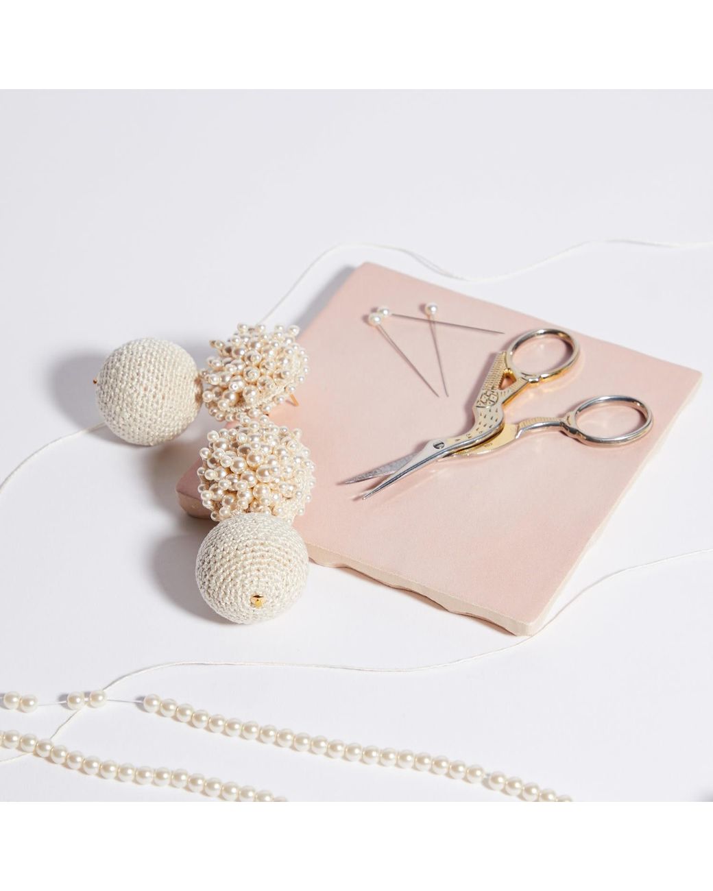 PINAR OZEVLAT Natural Neutrals Dandelion Bon Bon's Pearl