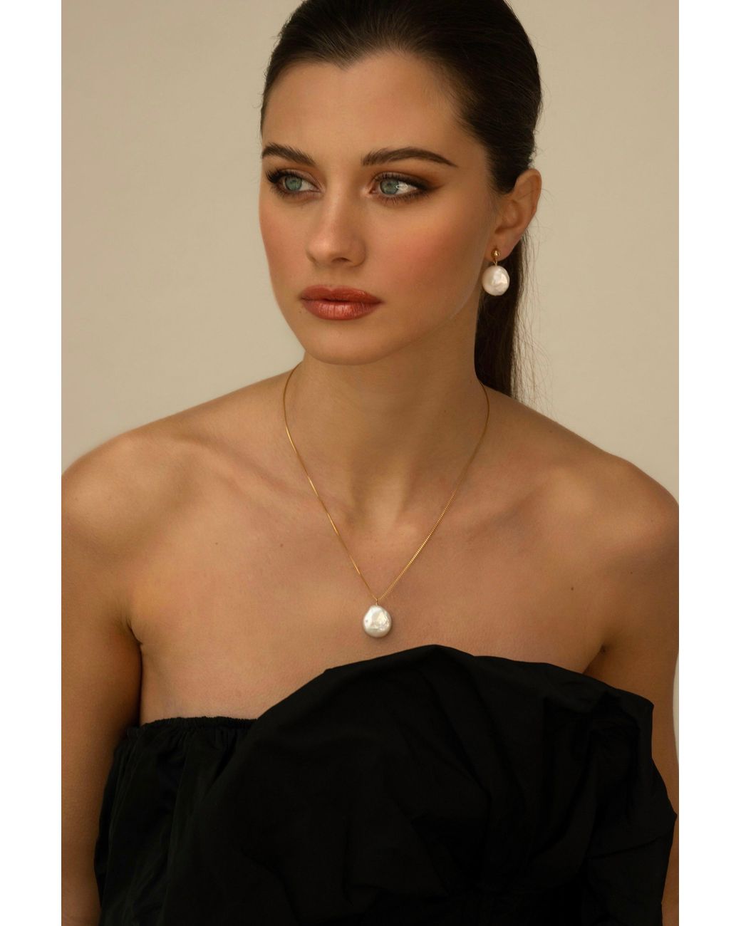 Katy Faye Metallic Luna Pearl Necklace