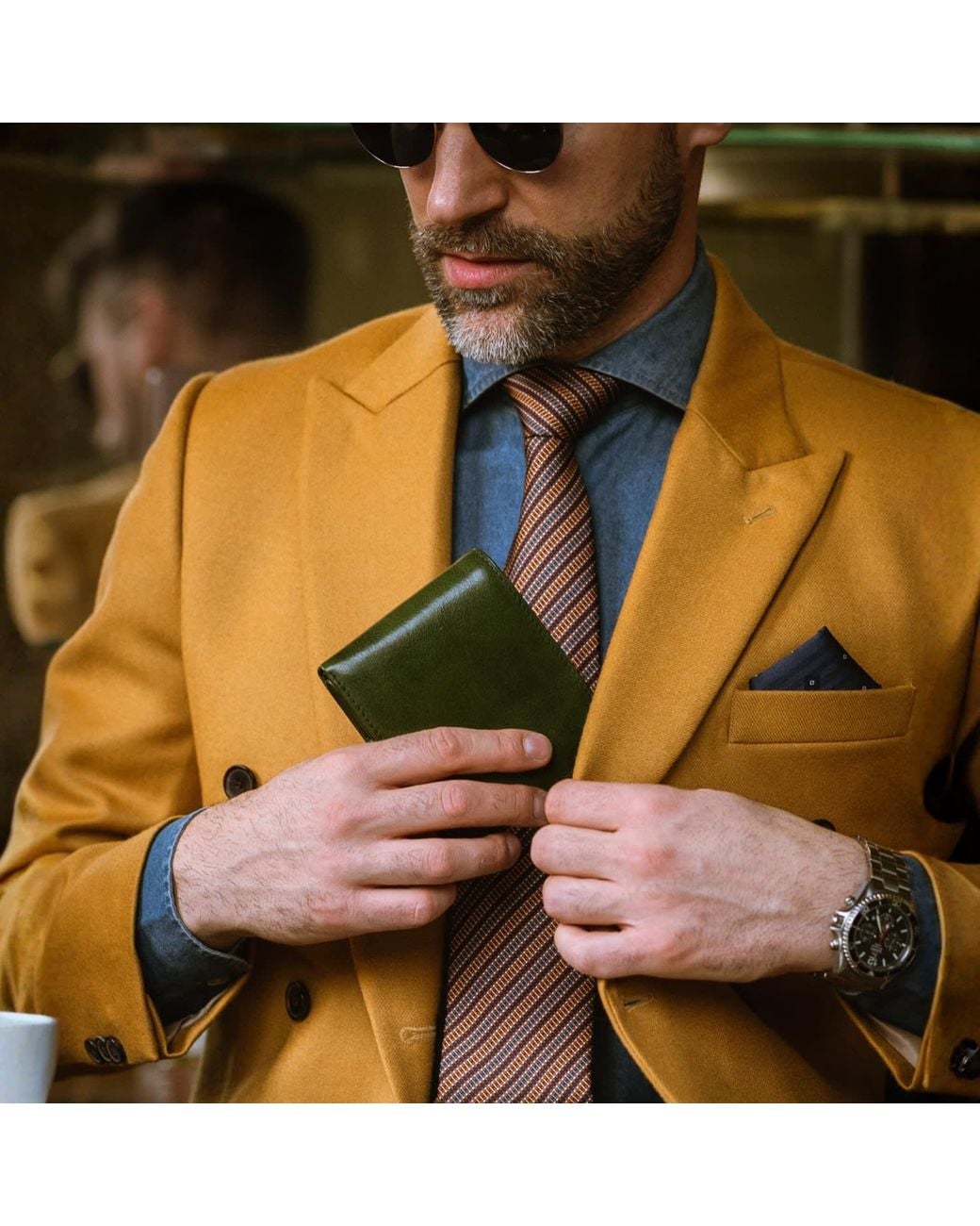 Time Resistance Green Leather Bifold Wallet for men