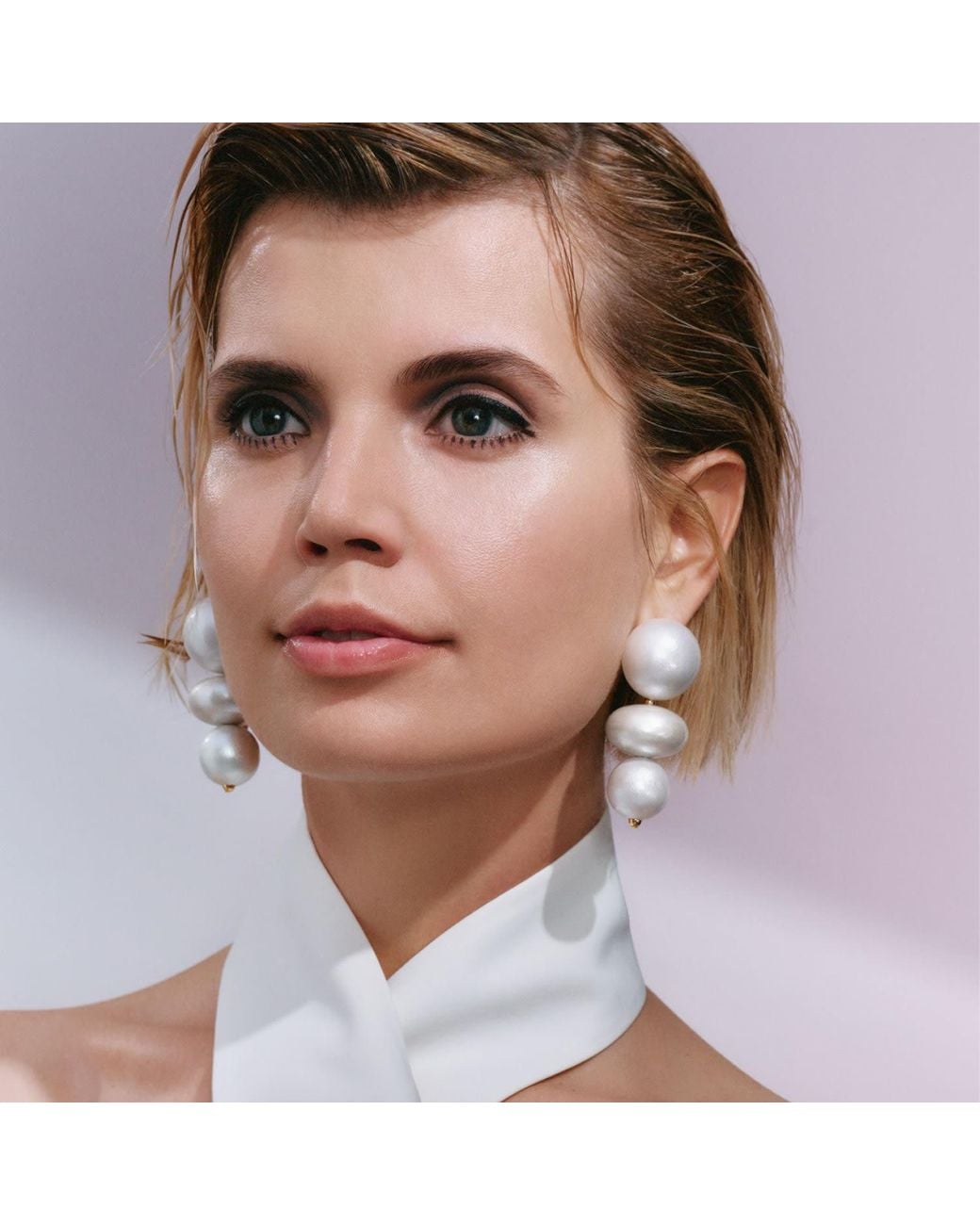 Saule Label White Nola Earrings