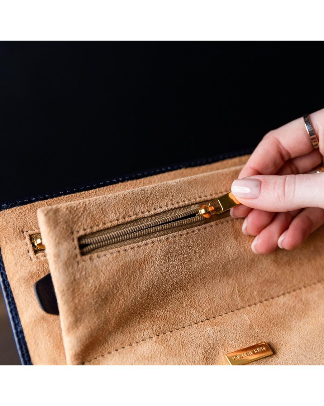 Time Resistance Blue Leather Jewelry Case
