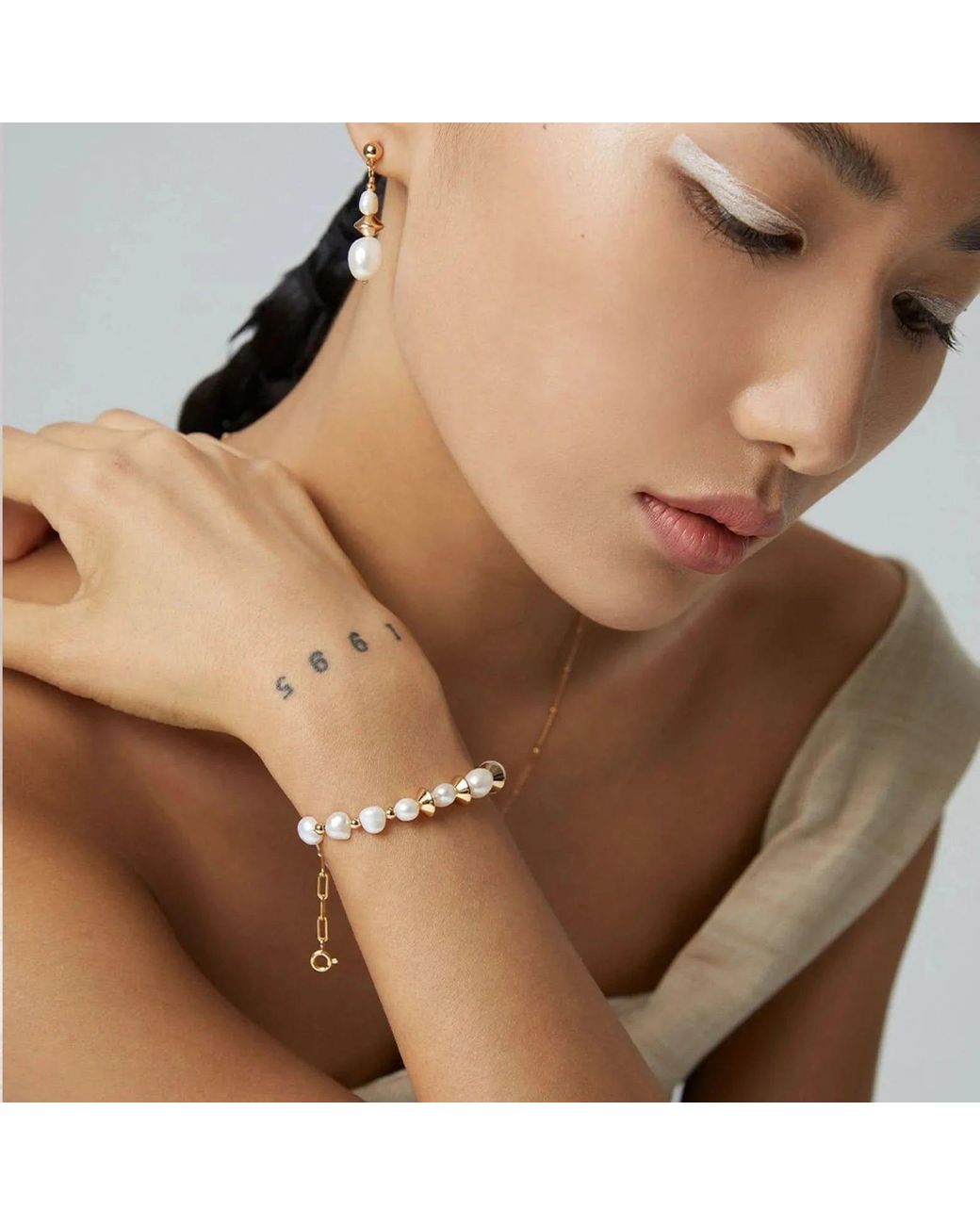 Angel Barocco Metallic Classic Baroque Pearl Bracelet