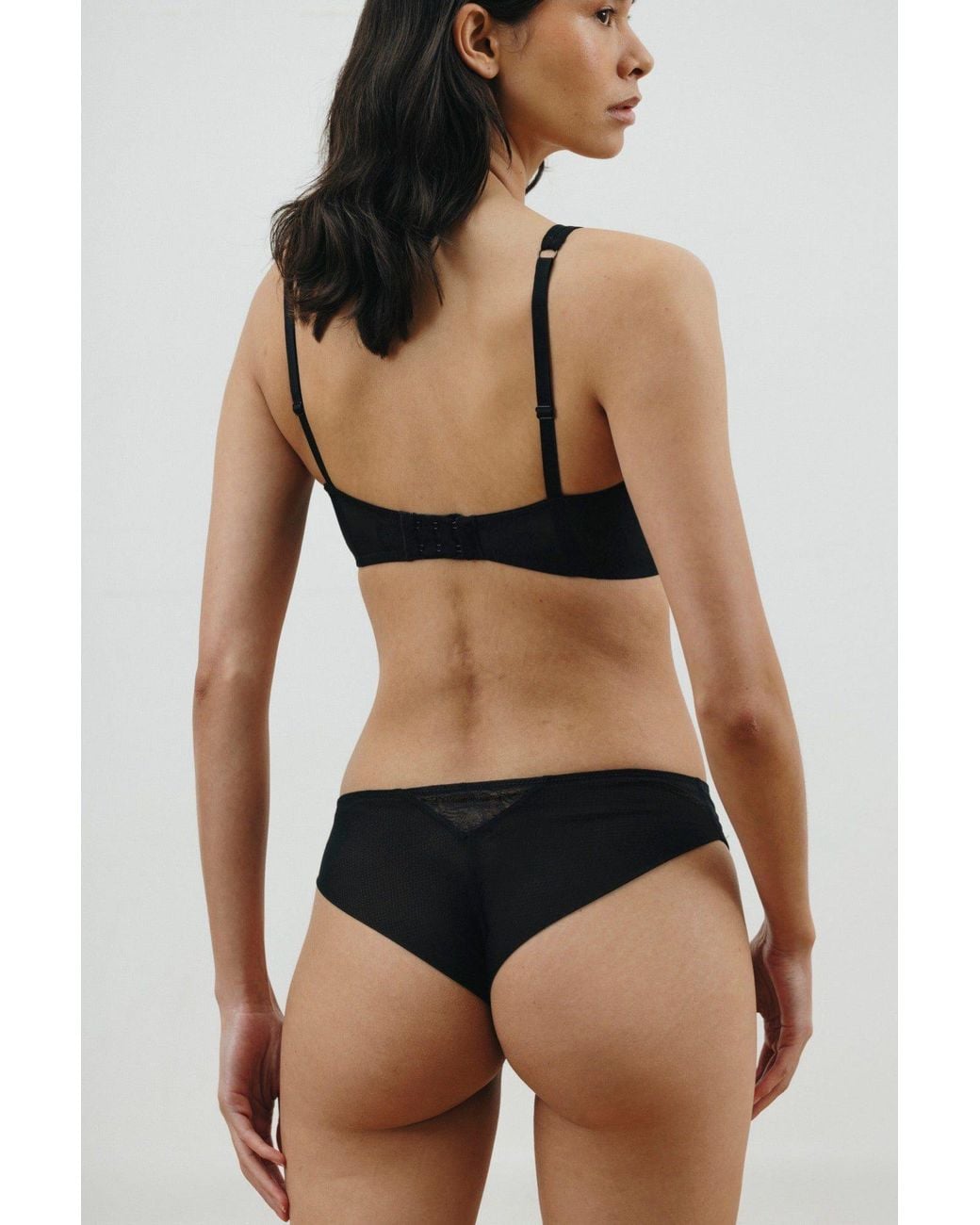 Verdant Intimates Black Rose Lace Plunge Molded Bra