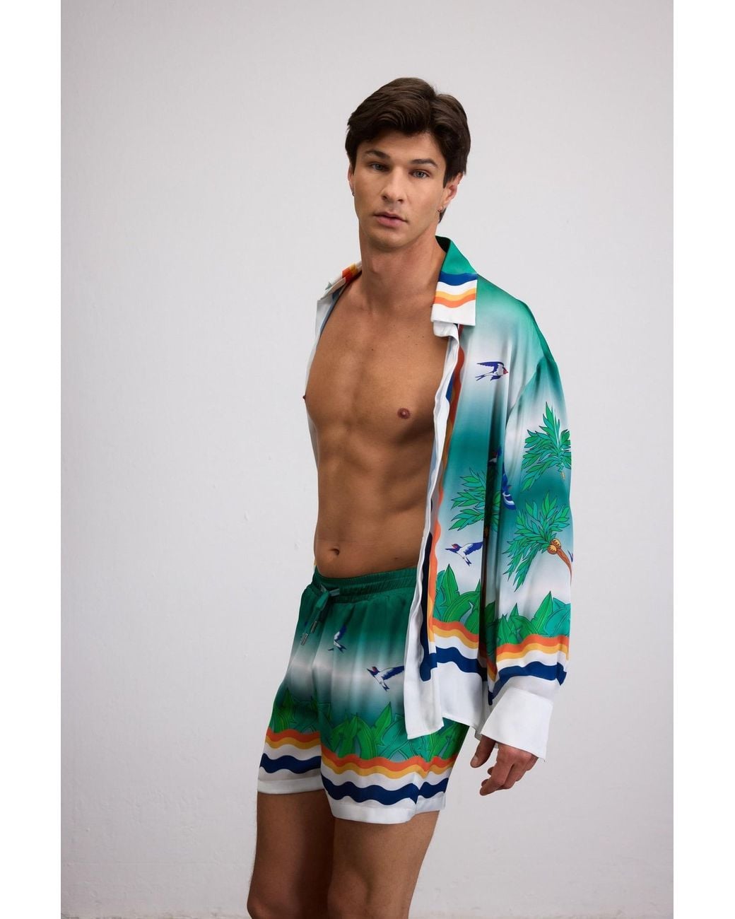 Je Te Veux Green Wave Printed Sail Away Drawstring Shorts for men
