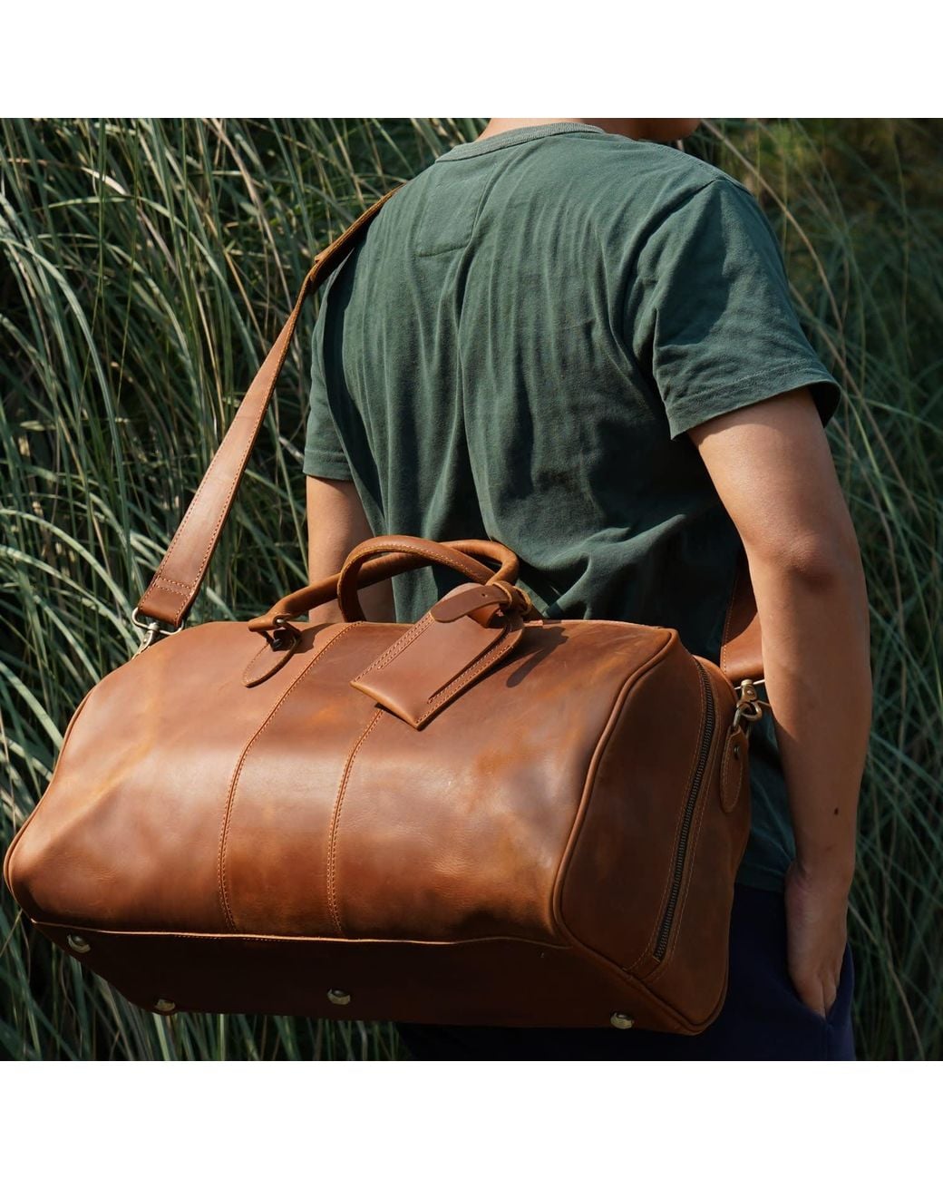 Touri Black Classic Duffle With Luggage Tag for men