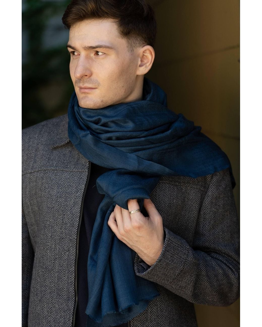 Stovaria Blue Midnight Cashmere Scarf for men