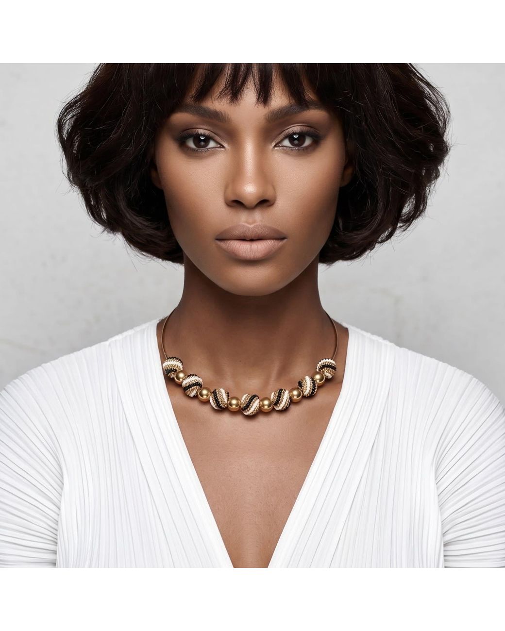Iliana Arrazola Metallic Magic Ball Necklace, And, Glass Beads, Beaded Jewelry