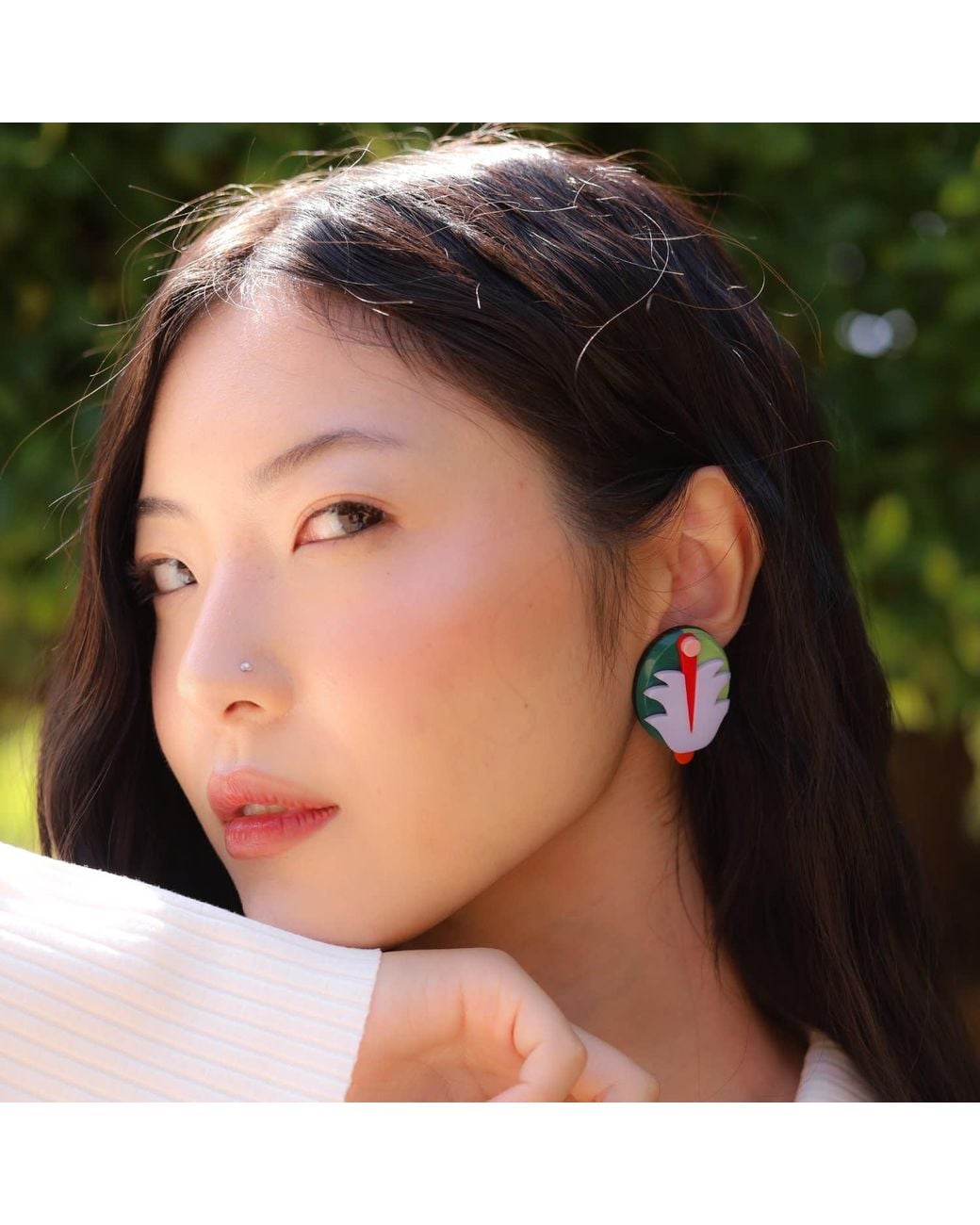 Gissa Bicalho White Neutrals Handmade Acrylic Earring Short Alecrim Cream